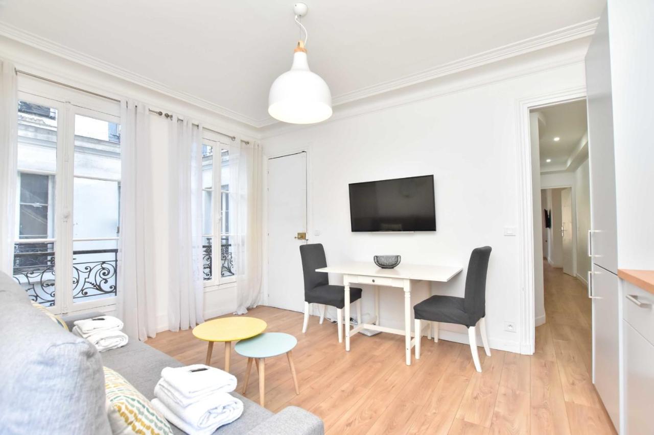 Cozy Apartment 1Br 4P - Royal Palace Lo Museum Parijs Buitenkant foto